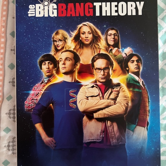 Big Bang Theory DVD Bundle - Picture 12 of 13